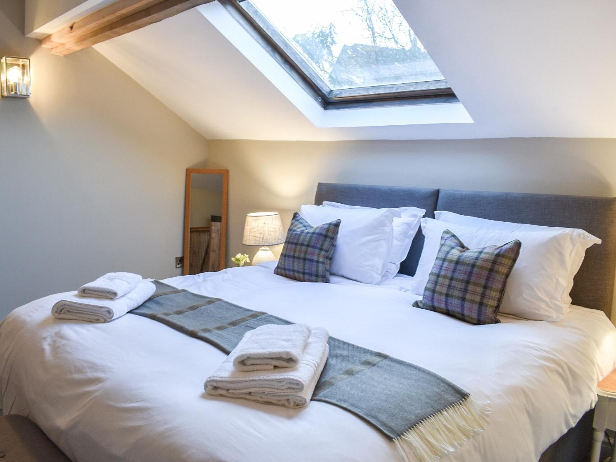 The Barn Villa Spofforth Bagian luar foto